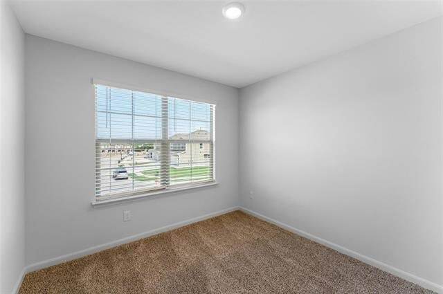 Building Photo - 1226 Parker Dr