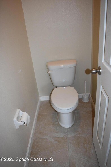 Building Photo - 518 Dillard Dr SE