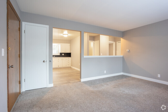 Interior Photo - Pine Forest Apartments & Townhomes