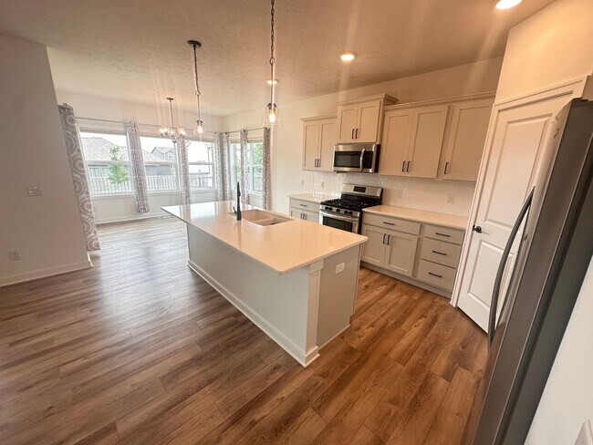 Building Photo - Home For Rent Papillion