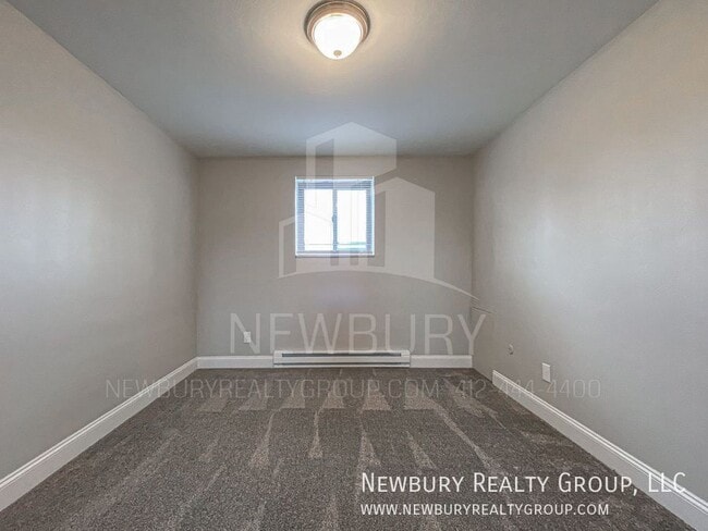 Building Photo - 1459 Poplar St