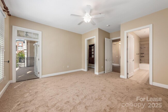 Building Photo - 5425 Closeburn Rd