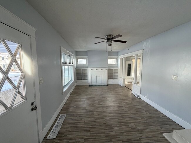 Building Photo - 3 bedroom Single Family House in Cleveland