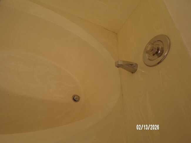 Building Photo - Cute Home