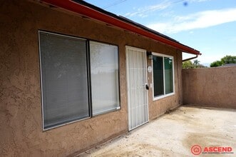 Building Photo - 2921 La Costa St