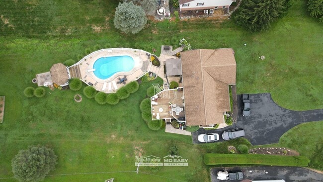 Building Photo - 2621 Fallston Rd