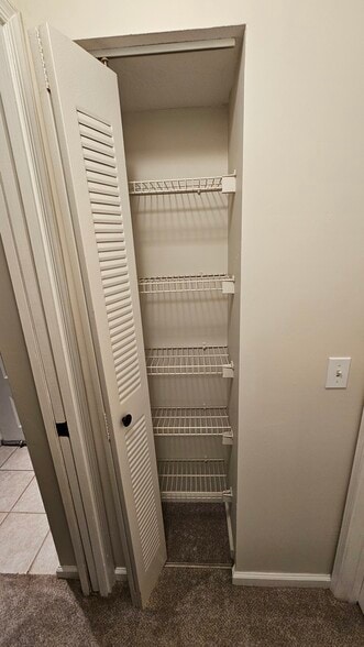 Linen closet - 1152 University Blvd