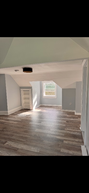 Building Photo - 210 County St