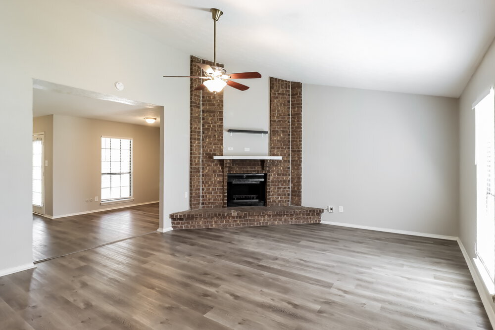 Building Photo - 1702 Clark Trail