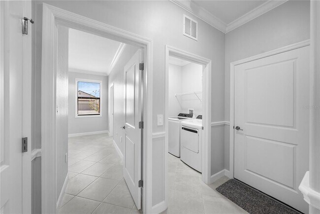 Building Photo - 14932 Serene Shrs Lp