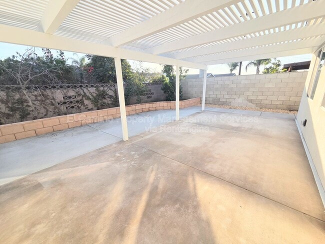 Building Photo - 5662 Cathy Ln