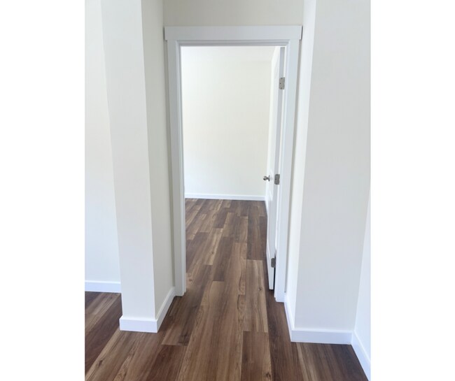 Building Photo - 8500 Mulberry Wy