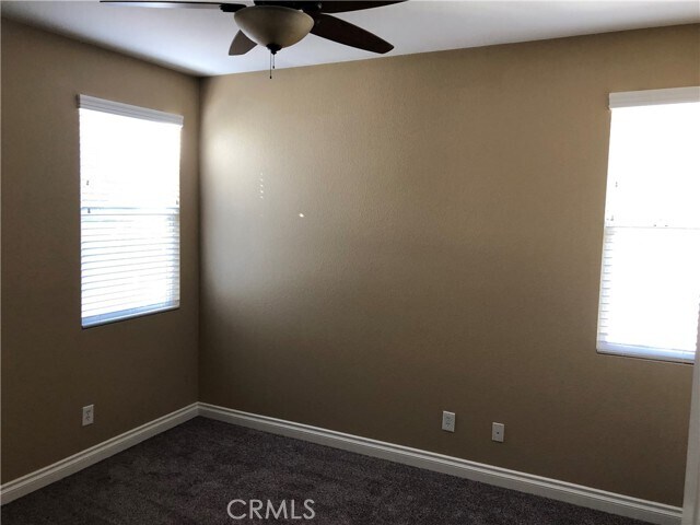 Building Photo - 25056 Driftoak St