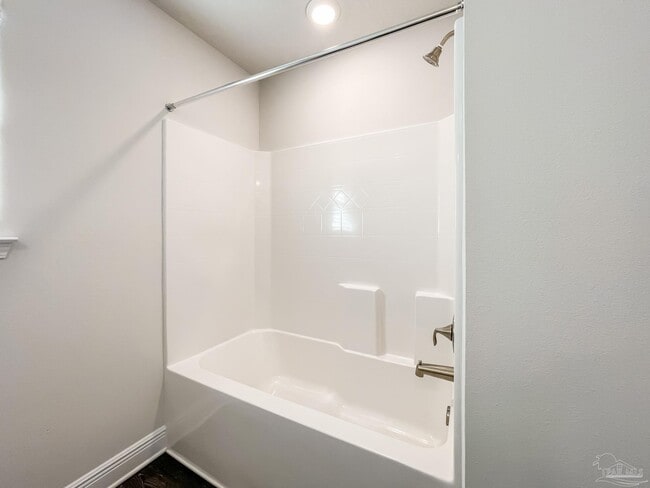 Building Photo - 12390 Pinfish Rd