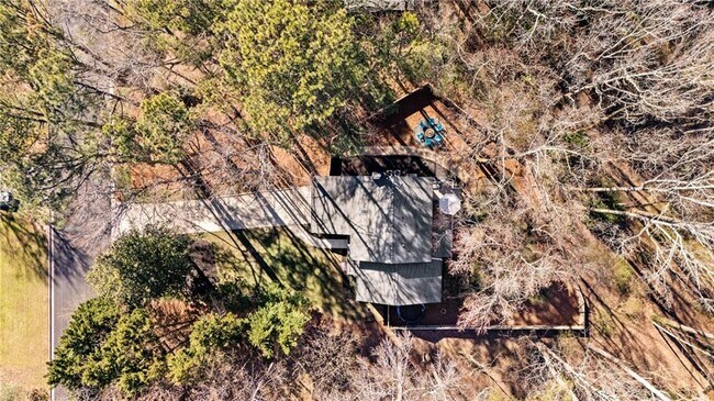 Building Photo - 181 Arrowood Ln