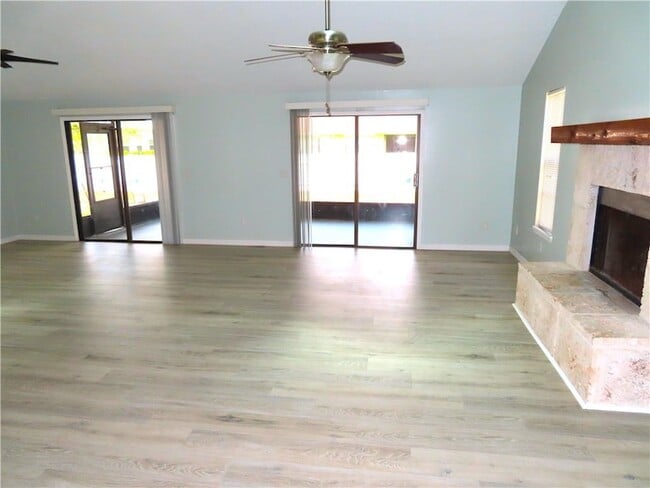 Building Photo - 110 Melton Ave