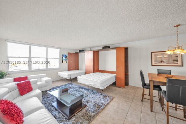 Building Photo - 2501 S Ocean Dr