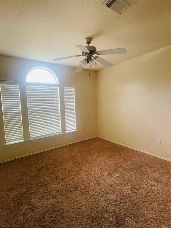 Building Photo - 1817 Sherwood Forest Cir