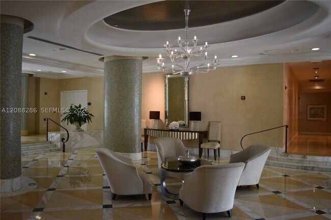 Building Photo - 6917 Collins Ave