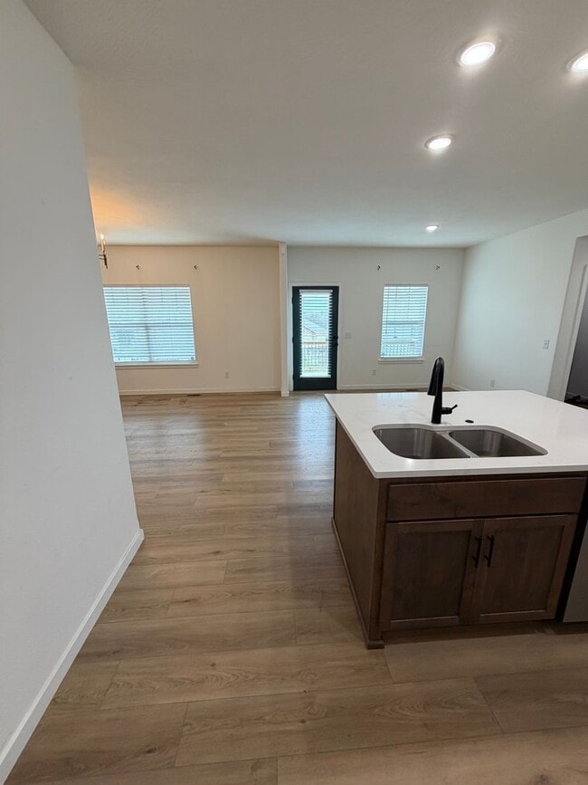 Building Photo - REMODELED 5 Bedroom | 3 Bathroom | 3 Car Garage HOME -- 3,554 sqft | BASEMENT! | NIXA SCHOOLS | F...