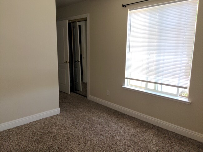 Building Photo - 3313 Kee Ln