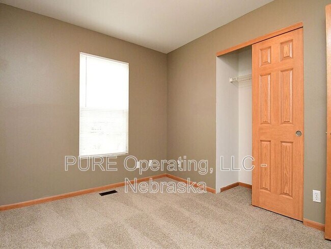 Building Photo - 7460 N 110th Ave