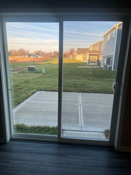 Building Photo - 2712 Drycreek Ct