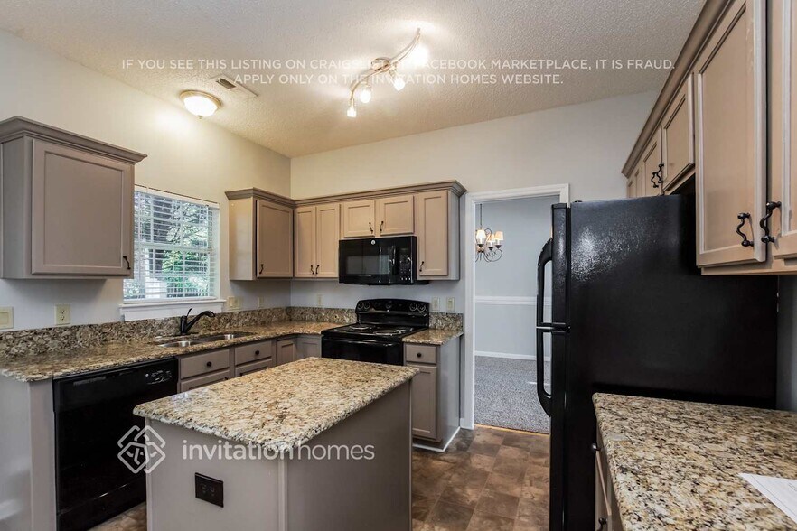 Building Photo - 6704 Stanette Dr