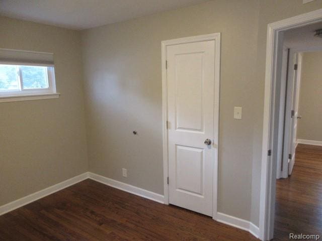 Building Photo - 5364 Drayton Rd
