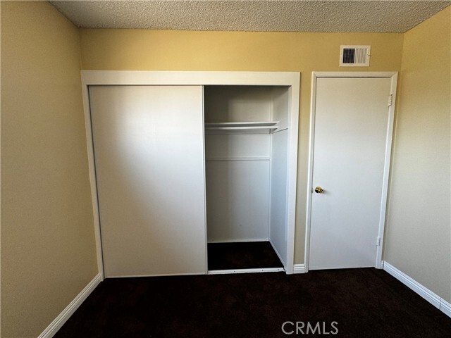 Building Photo - 4 Stage Coach Ln