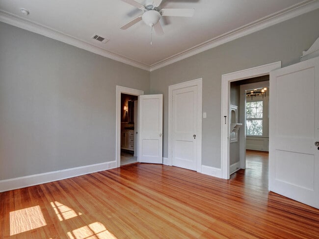 Building Photo - UT PRE-LEASE: Luxury 4 bedroom home in Wes...