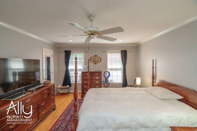 Building Photo - 2733 Southern Hills Ct