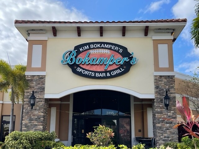 Building Photo - 3301 NE 32nd Ave