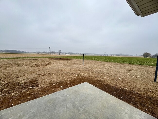 Building Photo - 3 Bedroom 1 Bathroom Rancher in Elizabethtown!