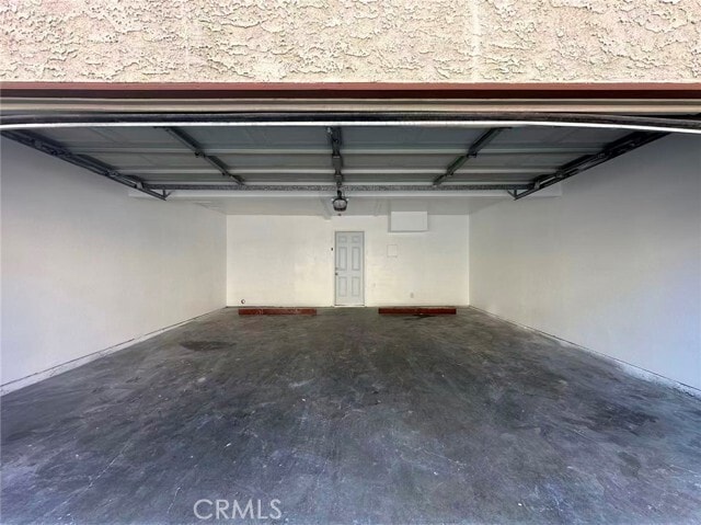 Building Photo - 13753 Los Angeles St