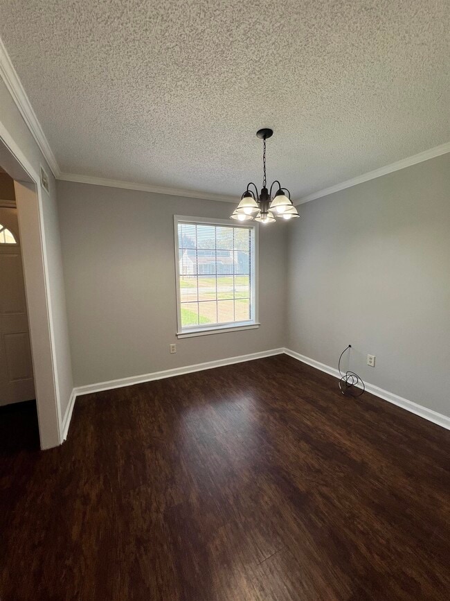 Building Photo - 6342 Midsummer Way