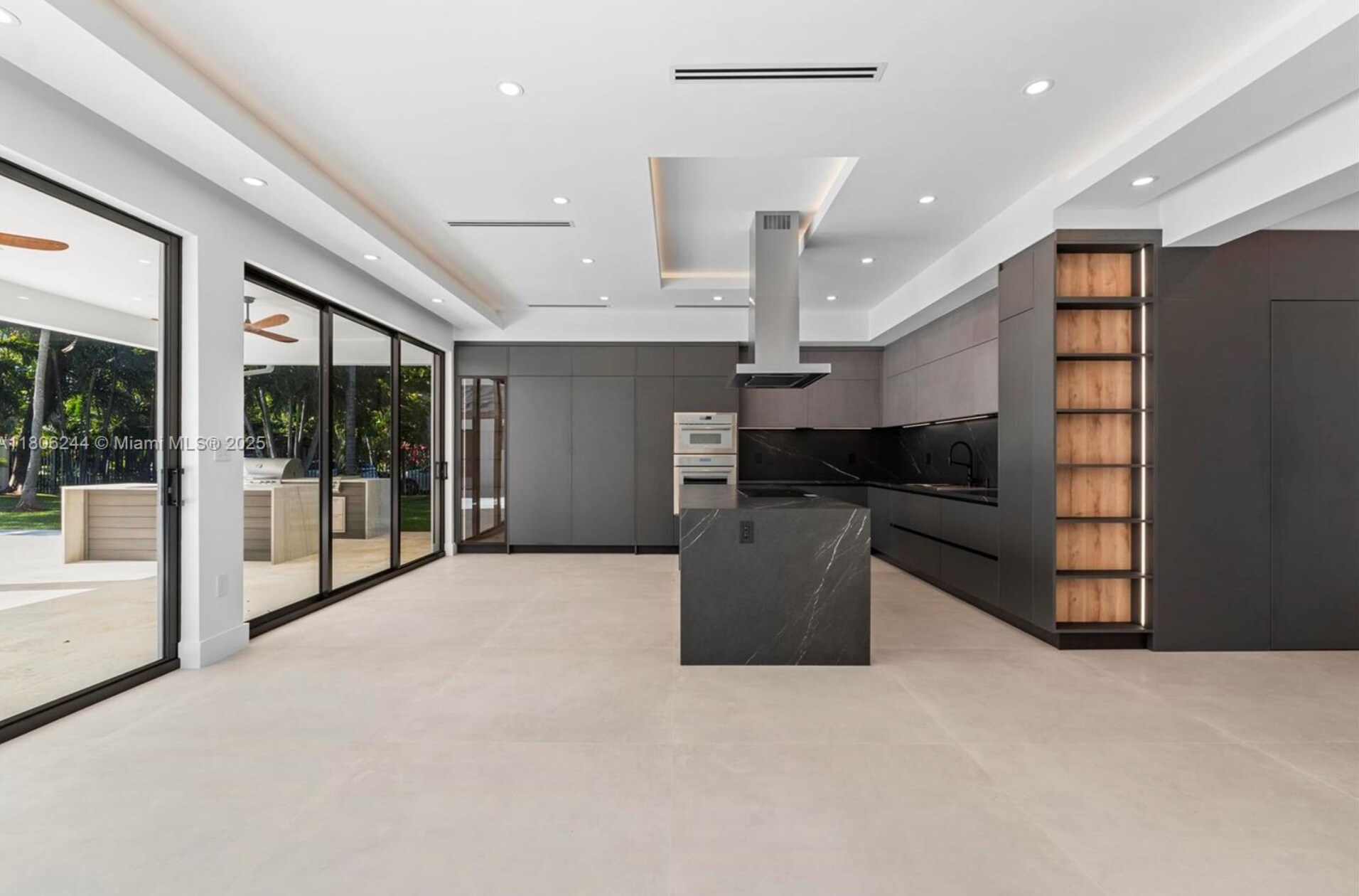 Building Photo - 7530 SW 134th St