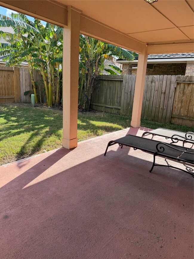 Building Photo - 9919 Opal Rock Dr