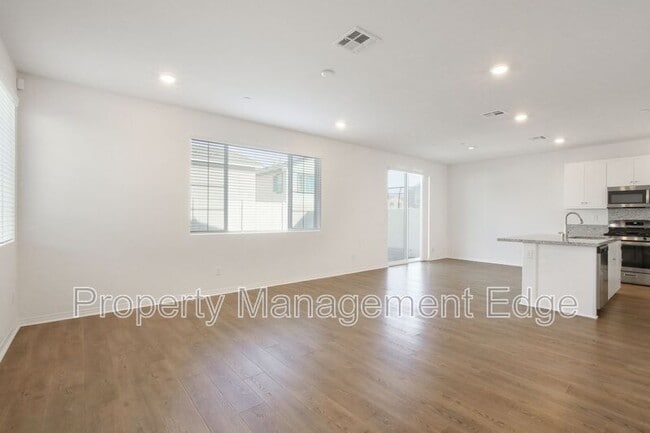 Building Photo - 36644 Desert Tortoise Rd