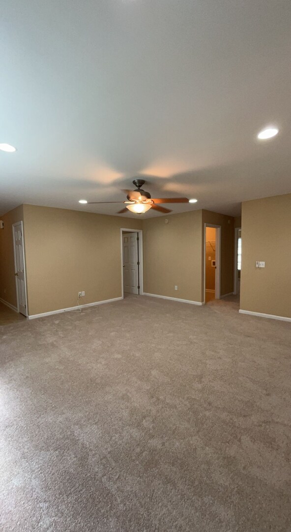 Building Photo - 135 Wildberry Ln