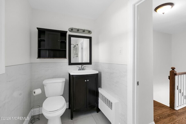 Building Photo - 119 Manor Dr