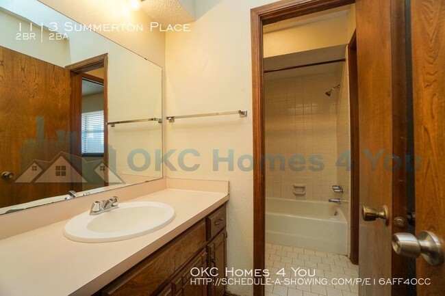 Building Photo - Yukon Duplex near I-40  Garth Brooks Blvd