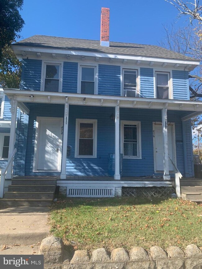 Building Photo - 474 N Pearl St