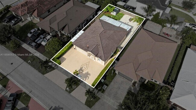 Building Photo - 18348 SW 139th Pl