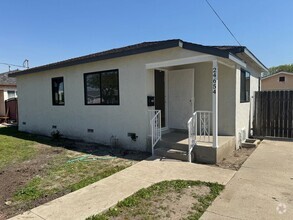 Building Photo - 24654 Cypress St