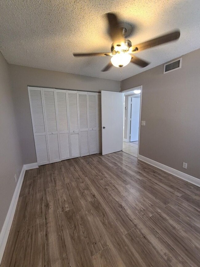 Building Photo - 1460 Windorah Way