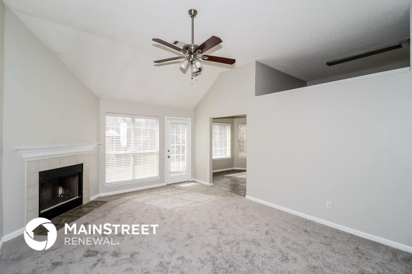 Building Photo - 5591 Autumn Valley Dr