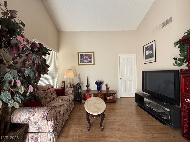 Building Photo - 4421 Fernbrook Rd