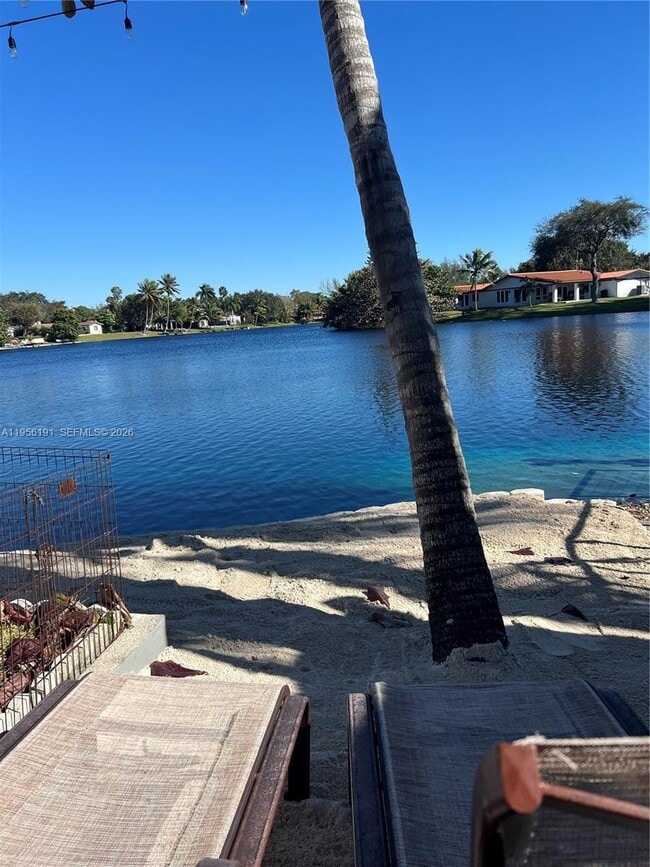 Building Photo - 6484 Miami Lakes Dr