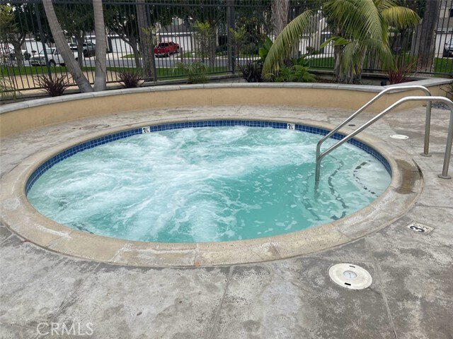 Building Photo - 19686 Surfbreaker Ln